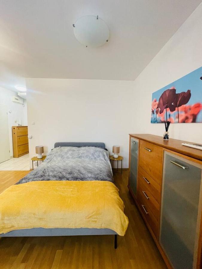 בודפשט Central Studio Close To Andrassy Avenue For 4 Persons מראה חיצוני תמונה